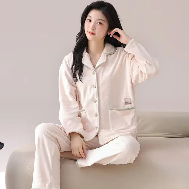 秀黛 简约翻领保暖家居服可外穿纯色睡衣套装 女款