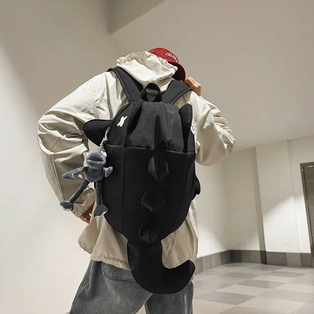 揽月 小众设计鲨鱼街头潮流学生上课百搭 尼龙 背包书包双肩包 男女同款情侣款 黑色/白色/灰色