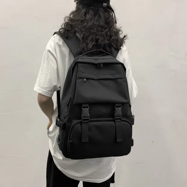 Lanyue Backpack
