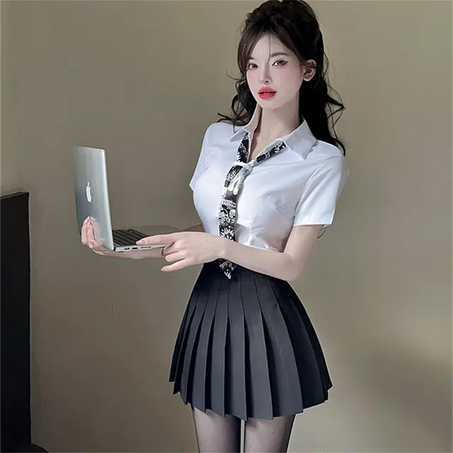 JECCI FIVE POLO