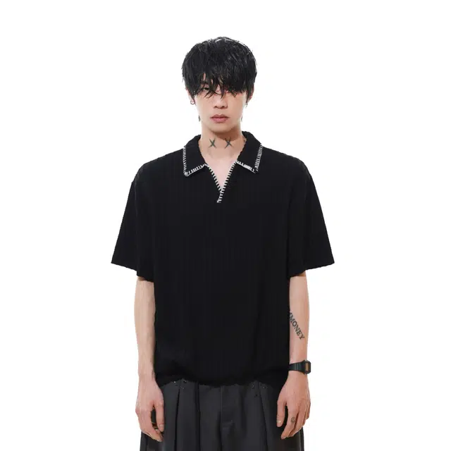 BLACK AT POLOT