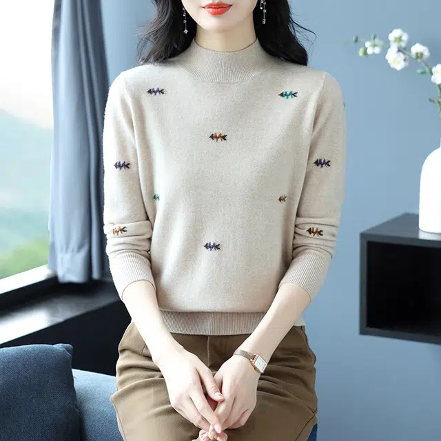 恒源祥 百搭显瘦半高领纯色绣花长袖打底羊毛针织衫 女款