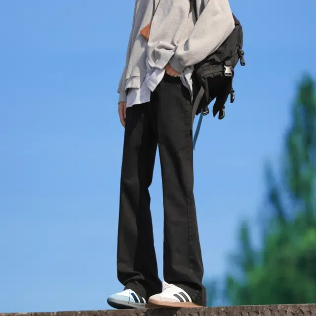 快鱼 韩系少年感街头复古高街水洗重工做旧时尚简约百搭亲肤基础款日常通勤户外出行纯色牛仔裤 男女同款