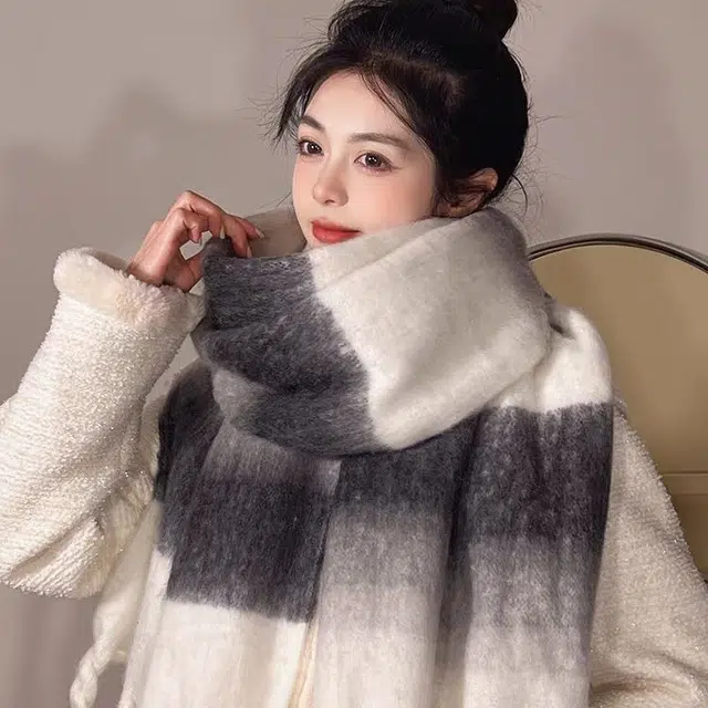 木林森 美拉德渐变保暖围脖高级感仿羊绒流苏披肩舒适 绒线围巾 男女同款情侣款