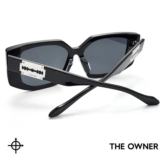 THE OWNER oversize