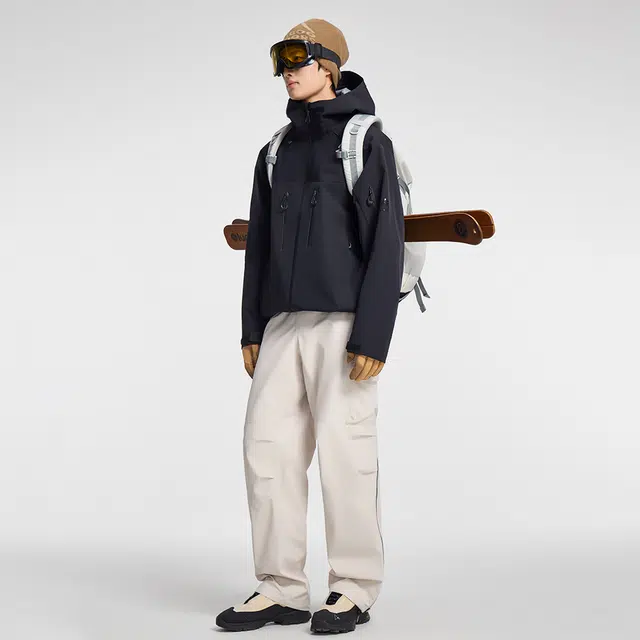 鸭鸭  冰壳系列 山系户外三合一四季软壳时尚百搭连帽运动夹克  防水防风透气耐磨防雨冲锋衣 男女同款