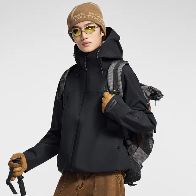 鸭鸭  冰壳系列 纯色户外三合一四季外套时尚百搭连帽夹克  防水防风透气耐磨保暖防雨冲锋衣 男女同款