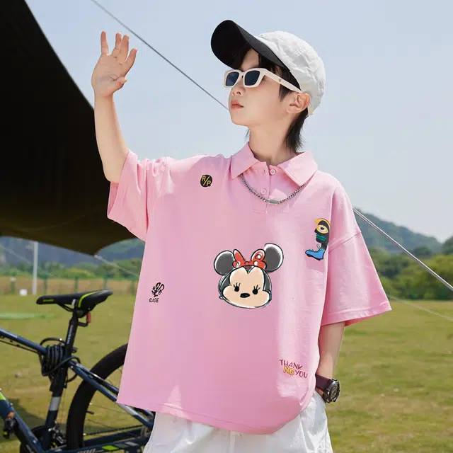 DisneyT