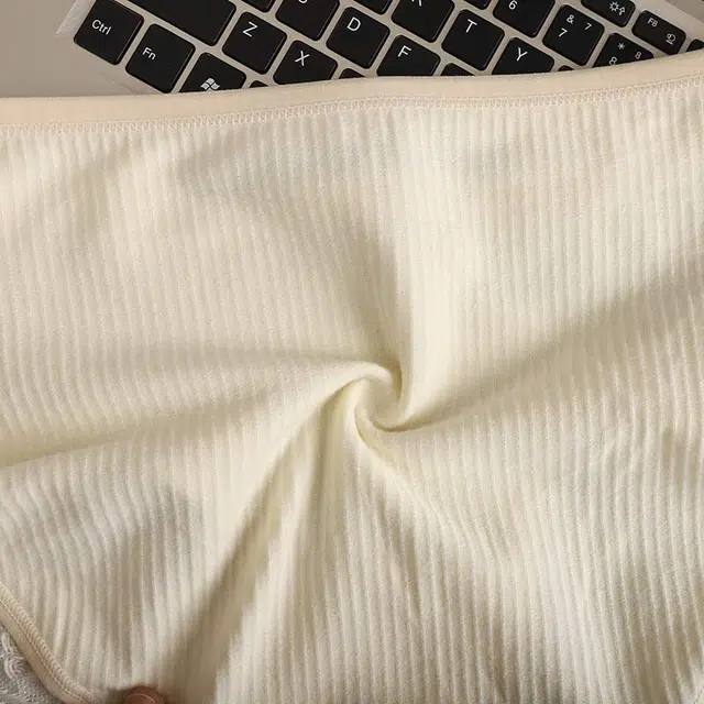 棉基因 简约无痕棉抗菌裆柔软舒适高弹贴合轻薄透气不闷热不夹臀不卡裆韩版中腰三角裤女内裤 女款 组合装