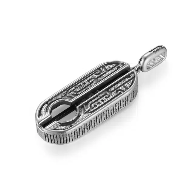 925