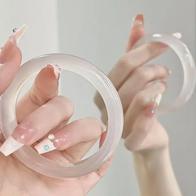 【甄选白月光】 京华录 一步一响 新中式 国潮国风 轻奢高级 清冷感 极简风 潮流年轻 气质百搭 温润贵妃镯#好运 玻璃猫眼 手镯 女款