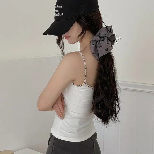 草本初色 性感辣妹时尚修身豹纹拼接吊带内搭美背显瘦带胸垫打底外穿背心 女款