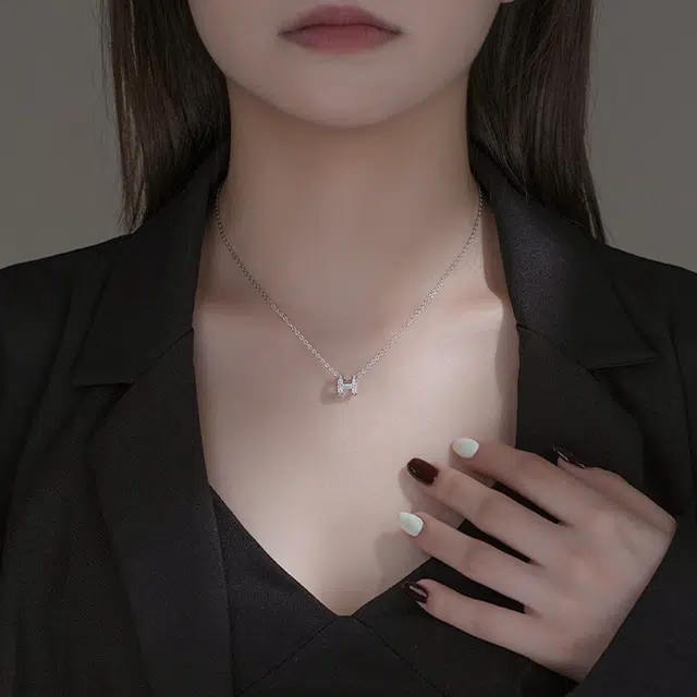 H S999