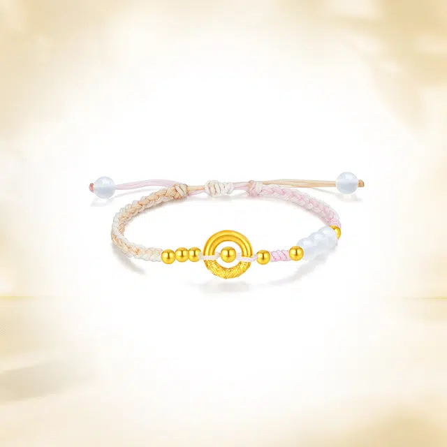 999
