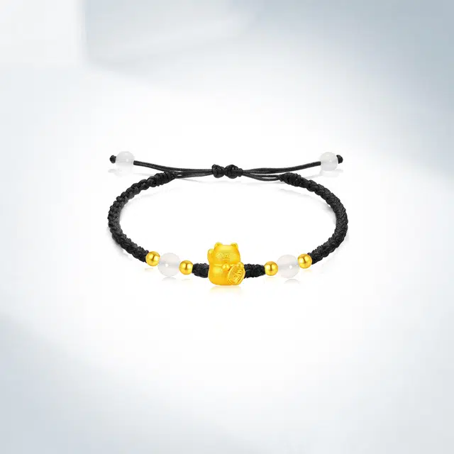 999