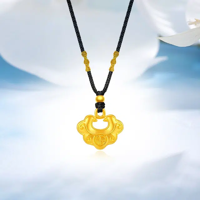 999