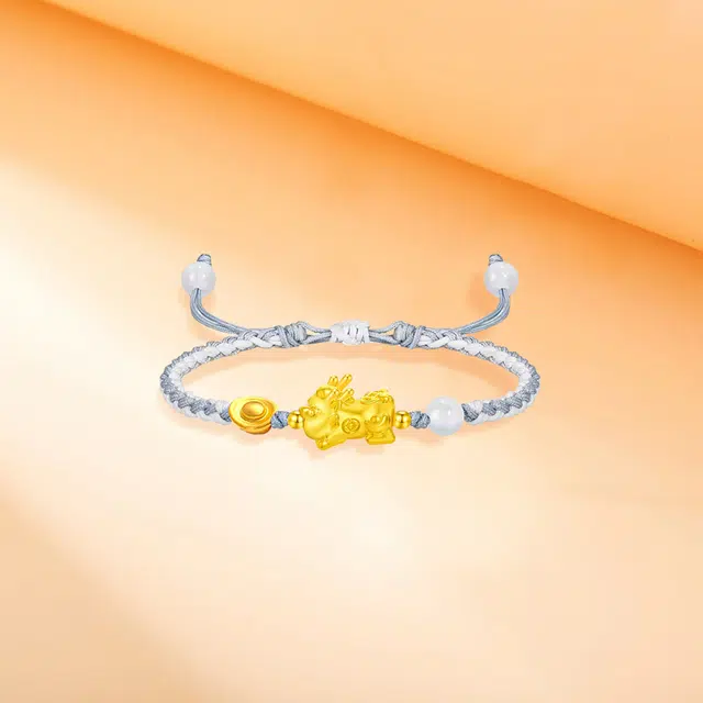 999