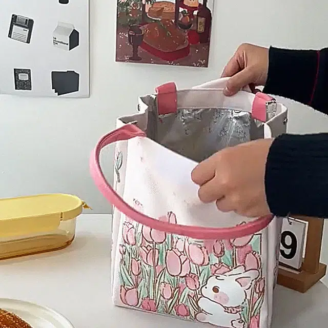 奥松 兔兔超人饭盒便当通勤保温可爱 绒面科技布 手提包 女款 郁金香花海