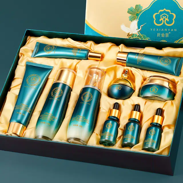 叶仙妍 灵芝羊胎素十件套 提亮保湿补水收缩毛孔 补水保湿护肤品套装男女水乳套盒美容院
