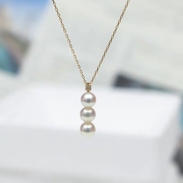 Akoya18K