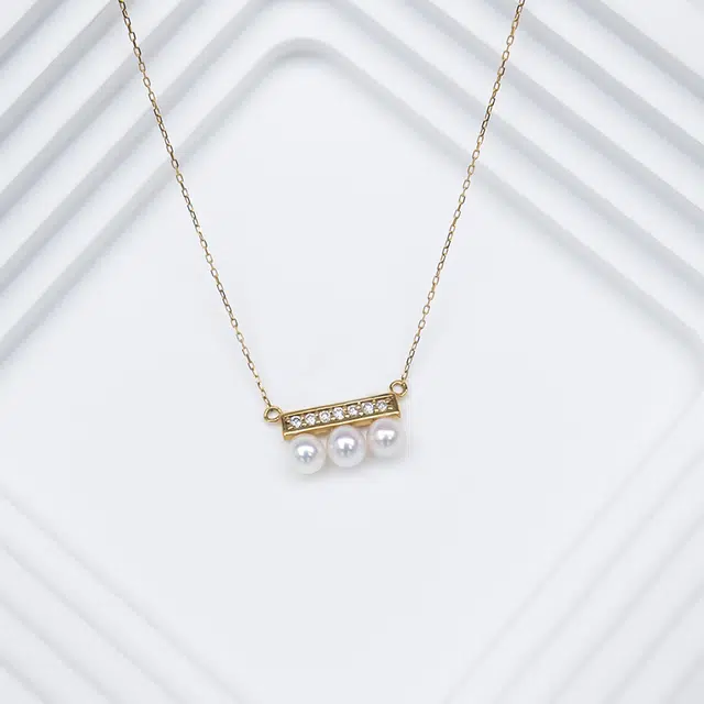 Akoya18K