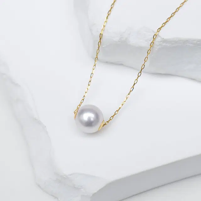 Akoya18K