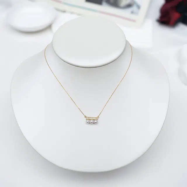Akoya18K