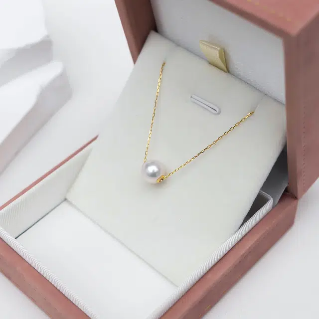 Akoya18K
