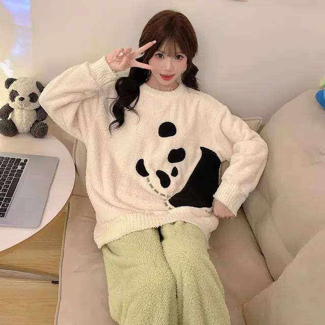 俞兆林 可爱熊猫时尚卡通甜美亲肤半边绒保暖长袖长裤舒适休闲睡衣套装 女款 白色