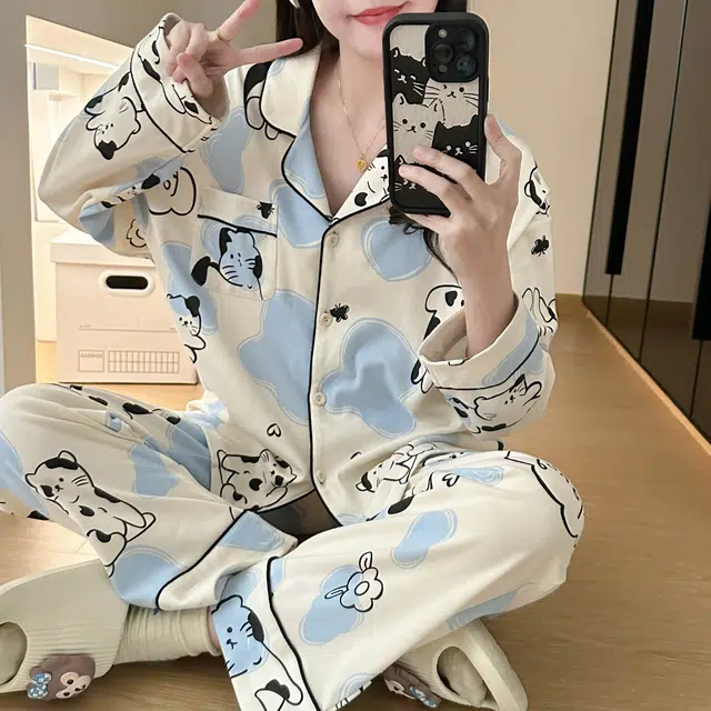 俞兆林 亲肤轻柔可爱卡通开衫翻领舒适家居服睡衣套装 女款 杏色