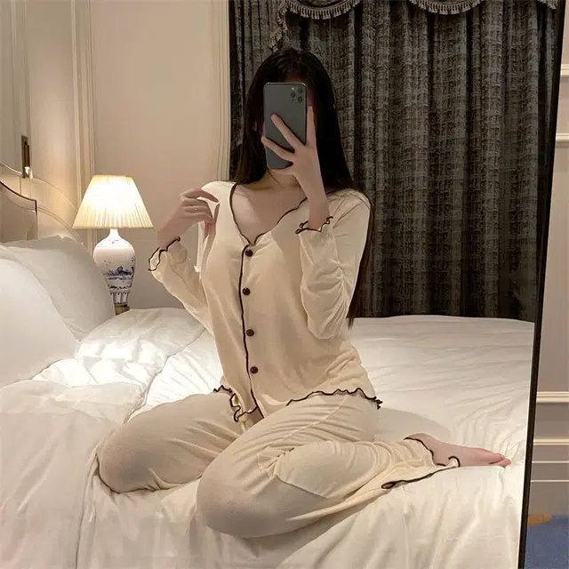 俞兆林 轻奢高级感纯色带胸垫夏天柔软莫代尔长袖两件套春秋休闲家居服睡衣礼盒 夏季 女款