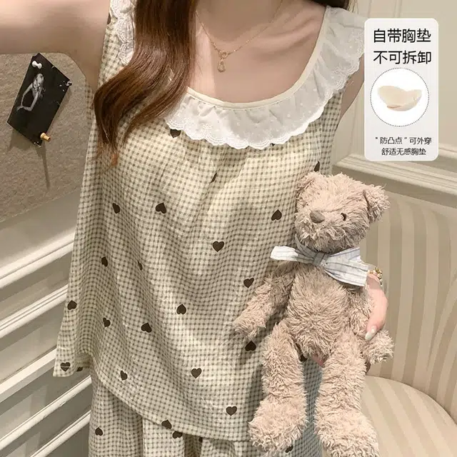 俞兆林 带胸垫简约爱心卡通花边圆领宽松吊带短裤两件套舒适透气背心家居服睡衣套装 夏季 女款