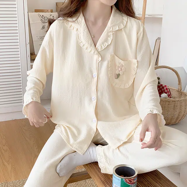 俞兆林 带胸垫薄款翻领长袖长裤甜美休闲家居服可外穿睡衣套装 女款 杏色