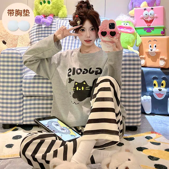 俞兆林 带胸垫简约小黑猫英文卡通圆领柔软亲肤棉质长袖长裤休闲睡衣套装 女款 灰色