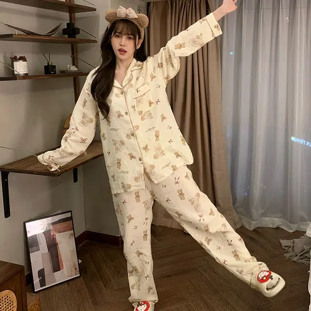 俞兆林 可爱时尚卡通高级感柔软纯棉翻领甜美少女学生舒适长袖长裤家居服睡衣套装 秋冬季 女款