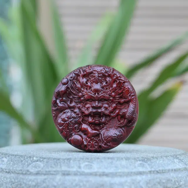 絮物 国风新中式手把生肖龙手工精雕木刻生肖龙 工艺品 小叶紫檀 把件摆件 男女同款情侣款