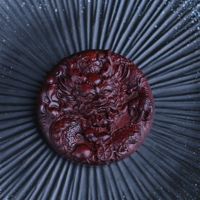 絮物 国风新中式手把生肖龙手工精雕木刻生肖龙 工艺品 小叶紫檀 把件摆件 男女同款情侣款