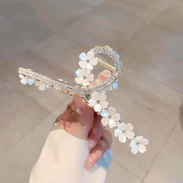 丹琴 高级感珍珠抓夹大号后脑勺鲨鱼夹子头饰发卡韩版高端发抓夹 发夹 女款