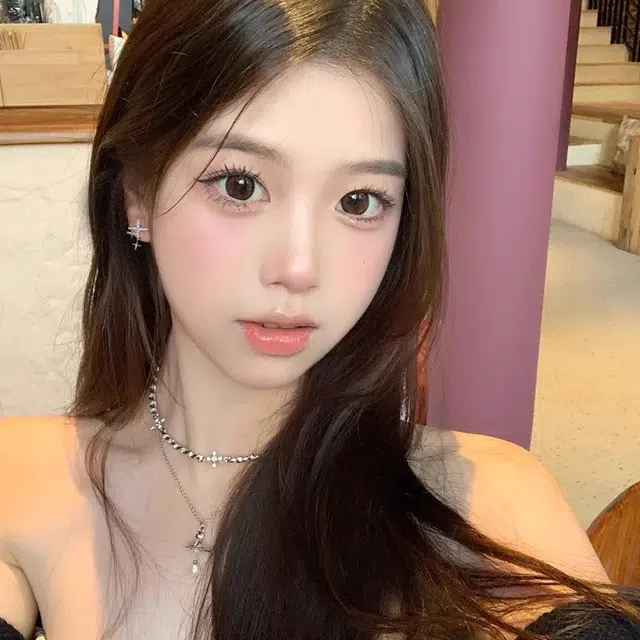 丹琴 轻奢四芒星 精致星星小众设计感气质高级感独特小巧简约百搭 合金 耳钉 女款