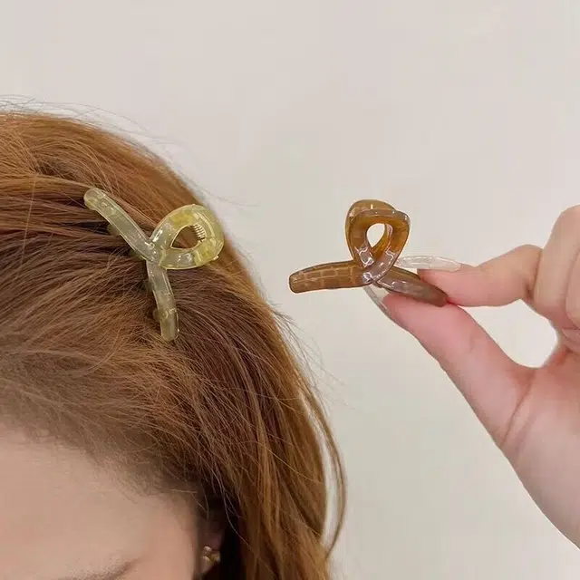 丹琴 可爱迷你果冻色小号抓夹韩版刘海夹侧边碎发卡顶夹鲨鱼夹 发夹 女款
