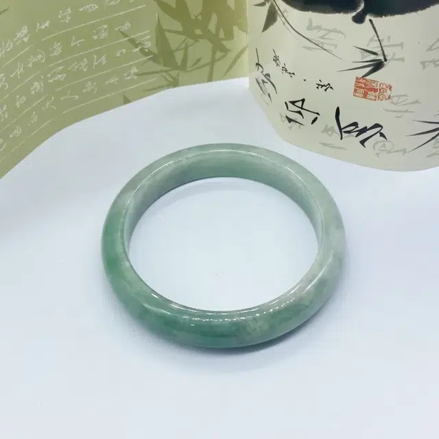 翠匠人 新中式 国潮复古民族风 气质优雅大气 时尚轻奢简约 高级感设计 豆种 手镯 女款 送 男 女朋友 七 夕礼 物 礼盒包装