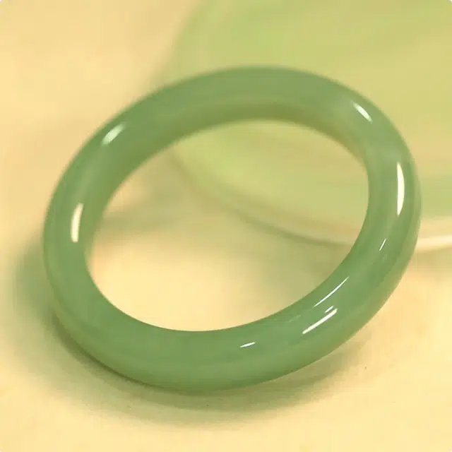 翠匠人 新中式 国潮古风 温润优雅端庄 简约轻奢精致 小众设计 和田玉 手镯 女款 青白玉 送 男 女朋友 七 夕礼 物 礼盒包装