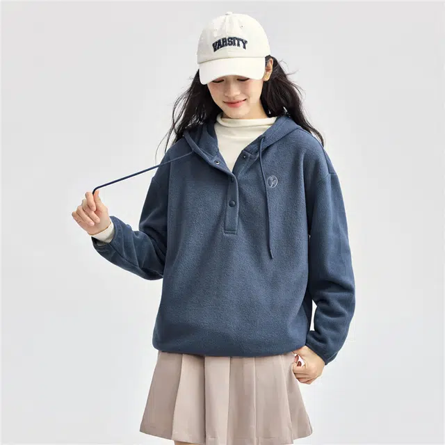 佐丹奴 纯色保暖刺绣连帽休闲时尚长袖卫衣 女款