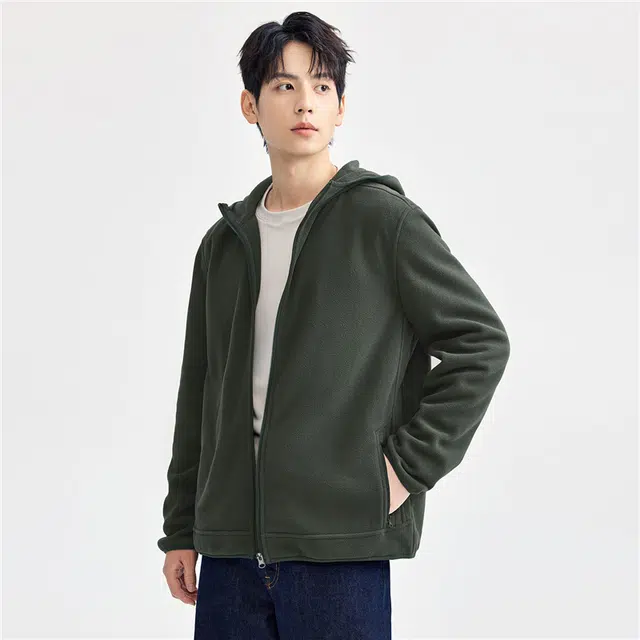 佐丹奴 连帽舒适时尚简约夹克外套 男款