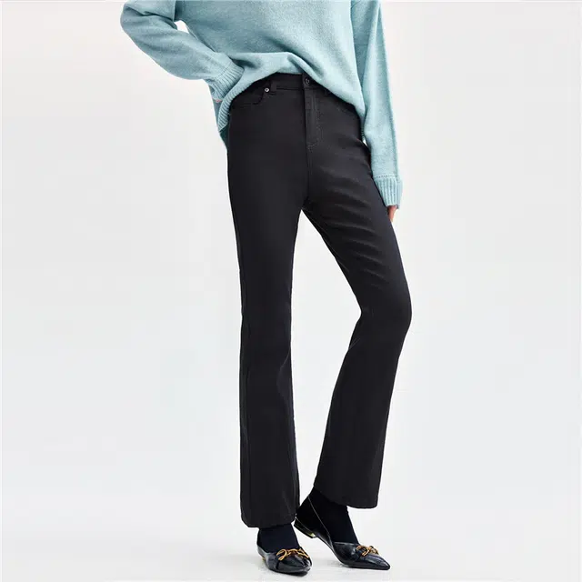 佐丹奴 高弹紧身梭织微喇叭九分裤休闲裤 女款 标志黑