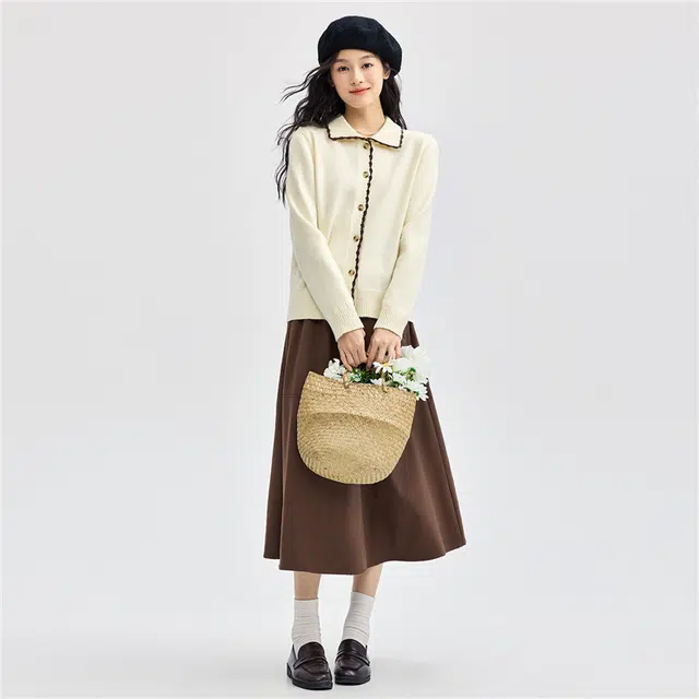 佐丹奴 软糯甜美撞色手勾线翻领单排扣开衫长袖针织衫 女款 奶油白