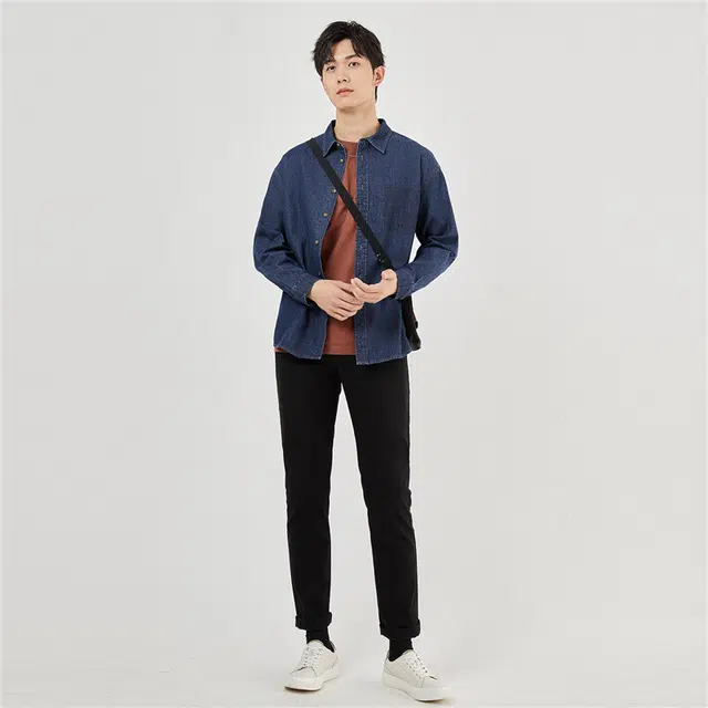 佐丹奴 纯棉刺绣假口袋牛仔长袖衬衫 男款