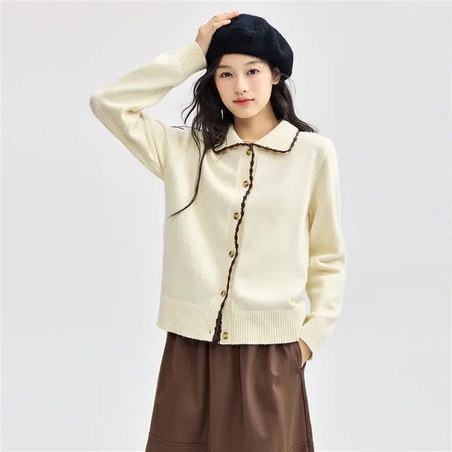 佐丹奴 软糯甜美撞色手勾线翻领单排扣开衫长袖针织衫 女款 奶油白