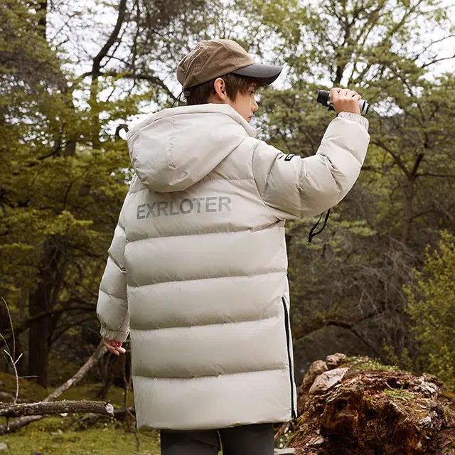 雅鹿羽绒服 轻盈保暖时尚柔软简约 青少年