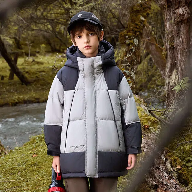 雅鹿 连帽舒适亲肤柔软羽绒服 青少年